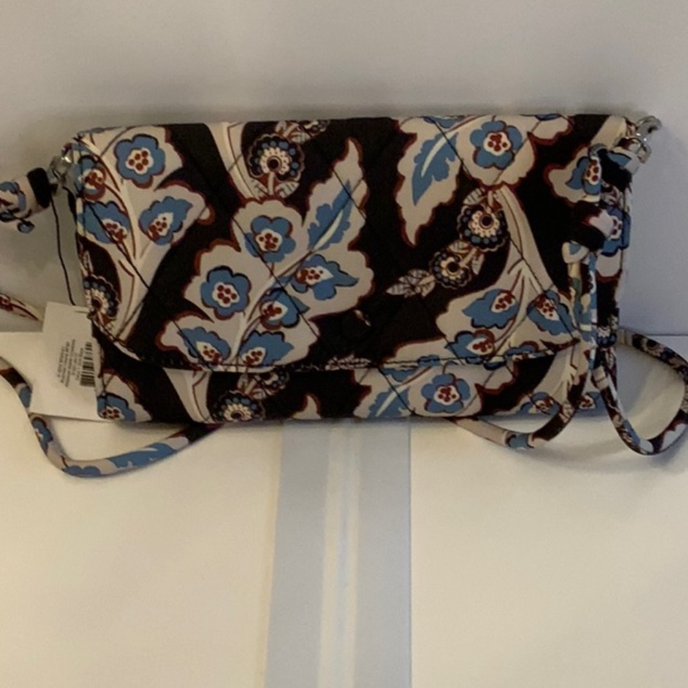 Vera Bradley Wildwood Wallet Crossbody